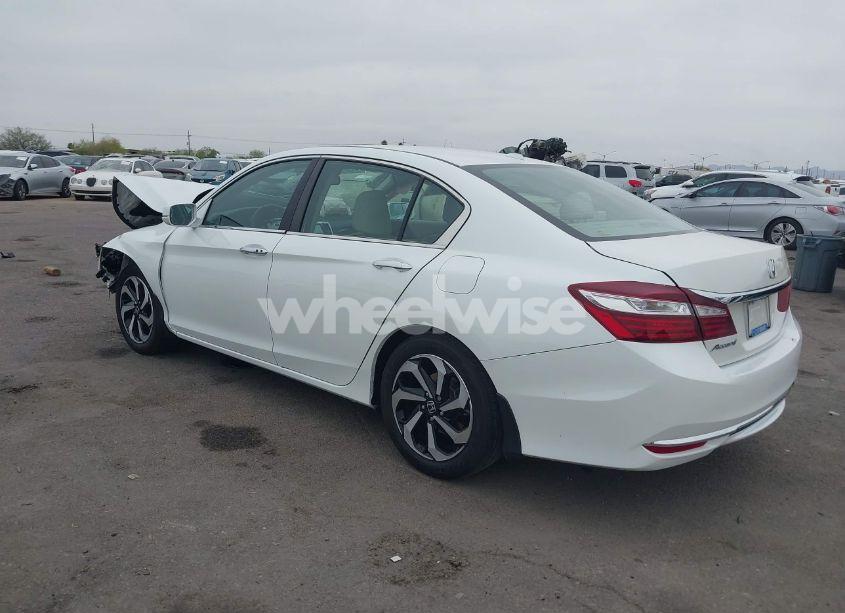 Photo 3 of 2016 Honda Accord EX-L (VIN 1HGCR2F91GA072352)