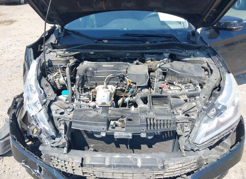 Photo 10 of 2017 Honda Accord EX-L (VIN 1HGCR2F92HA066206)