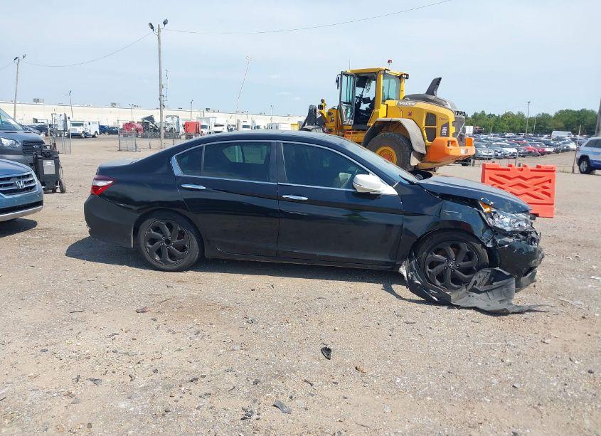 Photo 13 of 2017 Honda Accord EX-L (VIN 1HGCR2F92HA066206)