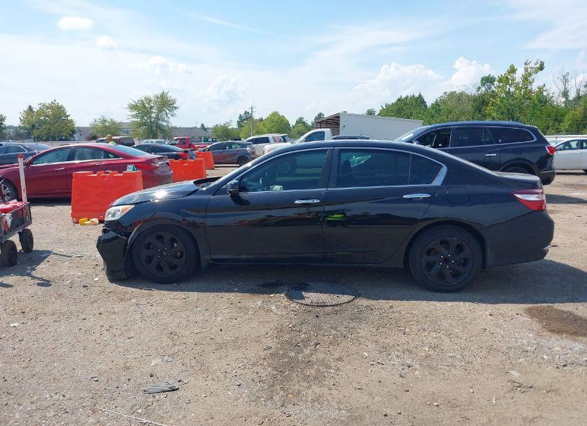 Photo 14 of 2017 Honda Accord EX-L (VIN 1HGCR2F92HA066206)