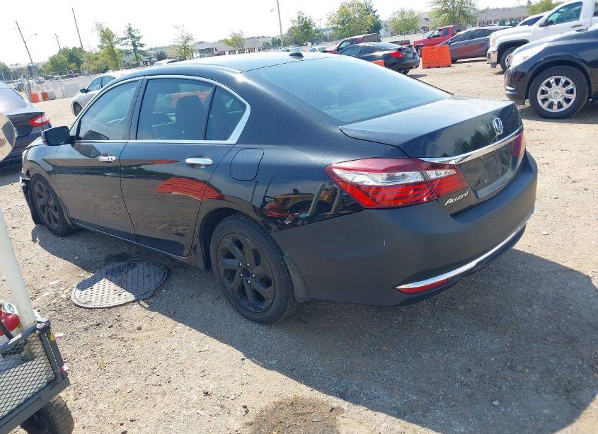 Photo 3 of 2017 Honda Accord EX-L (VIN 1HGCR2F92HA066206)