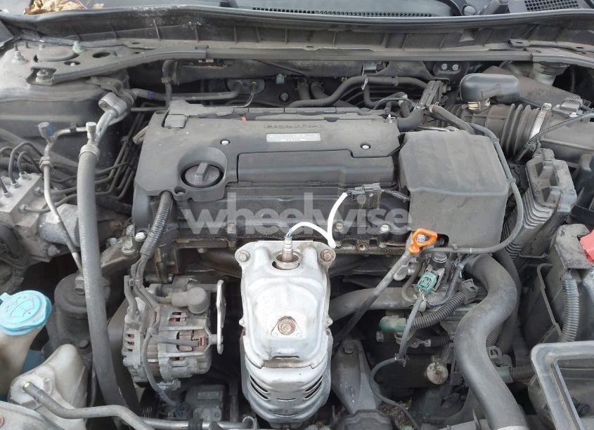 Photo 10 of 2017 Honda Accord EX-L (VIN 1HGCR2F92HA259195)