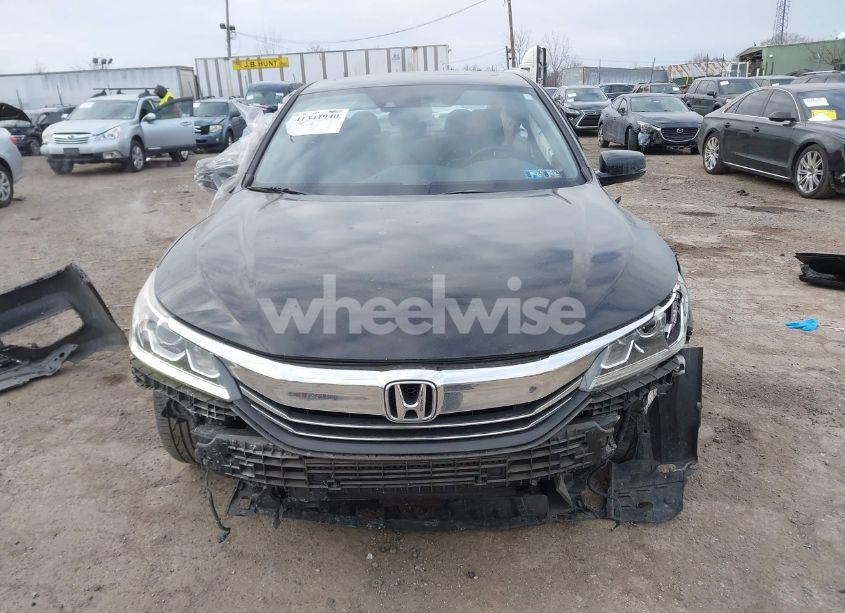 Photo 11 of 2017 Honda Accord EX-L (VIN 1HGCR2F92HA259195)