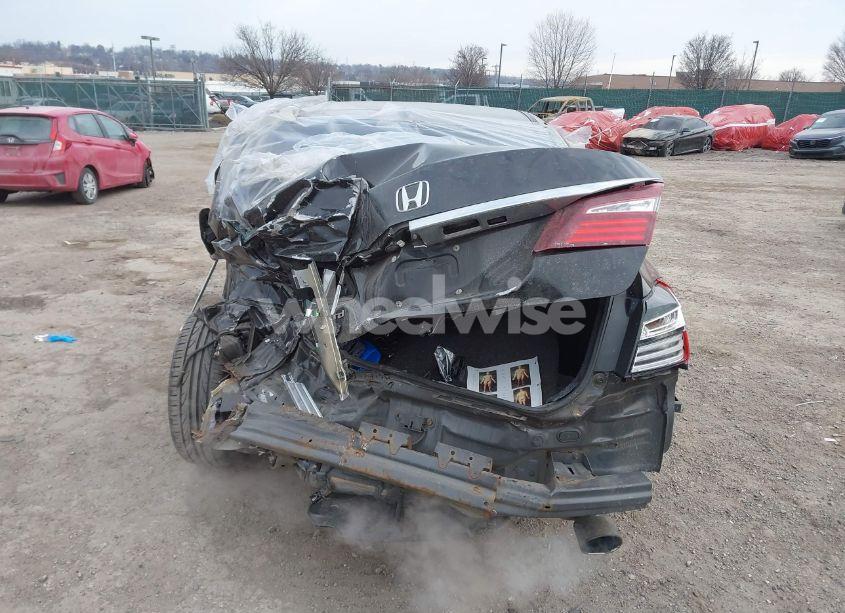 Photo 15 of 2017 Honda Accord EX-L (VIN 1HGCR2F92HA259195)