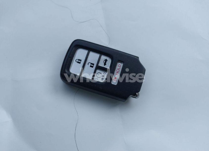 Photo 11 of 2016 Honda Accord EX-L (VIN 1HGCR2F93GA011326)