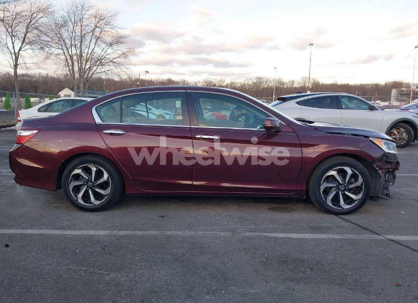 Photo 13 of 2016 Honda Accord EX-L (VIN 1HGCR2F93GA011326)