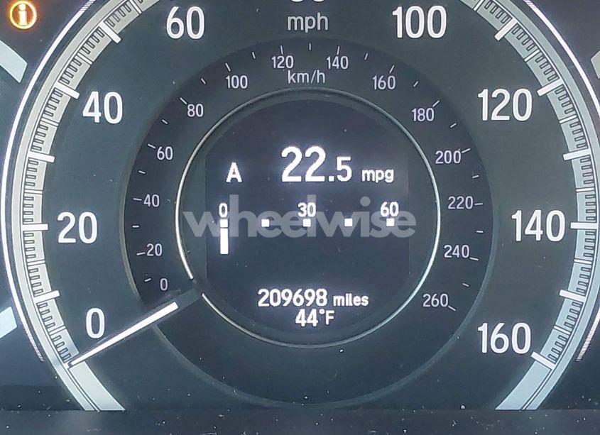 Photo 15 of 2016 Honda Accord EX-L (VIN 1HGCR2F93GA011326)