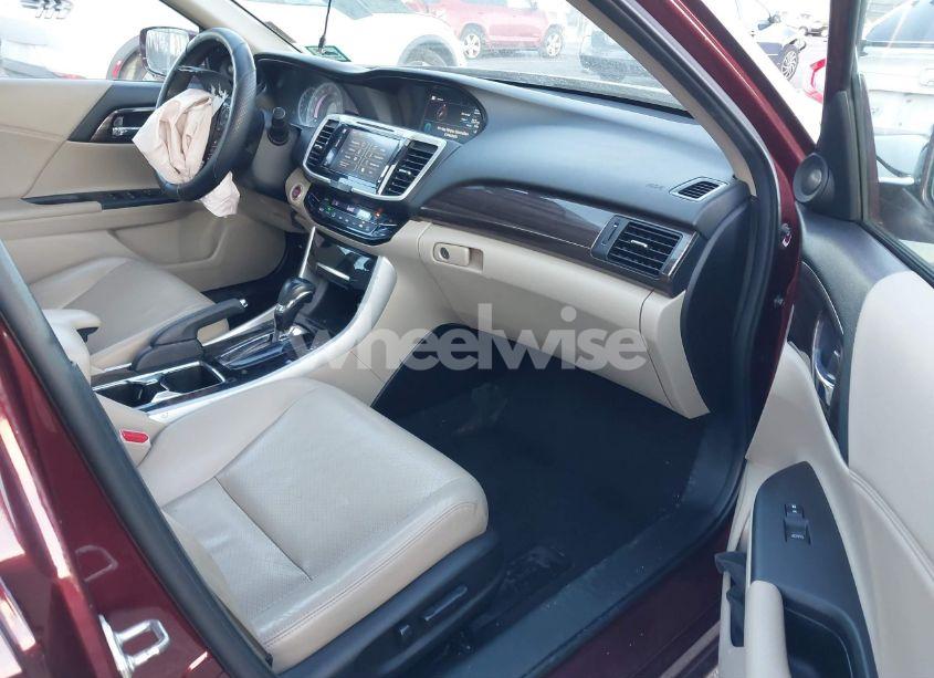 Photo 5 of 2016 Honda Accord EX-L (VIN 1HGCR2F93GA011326)