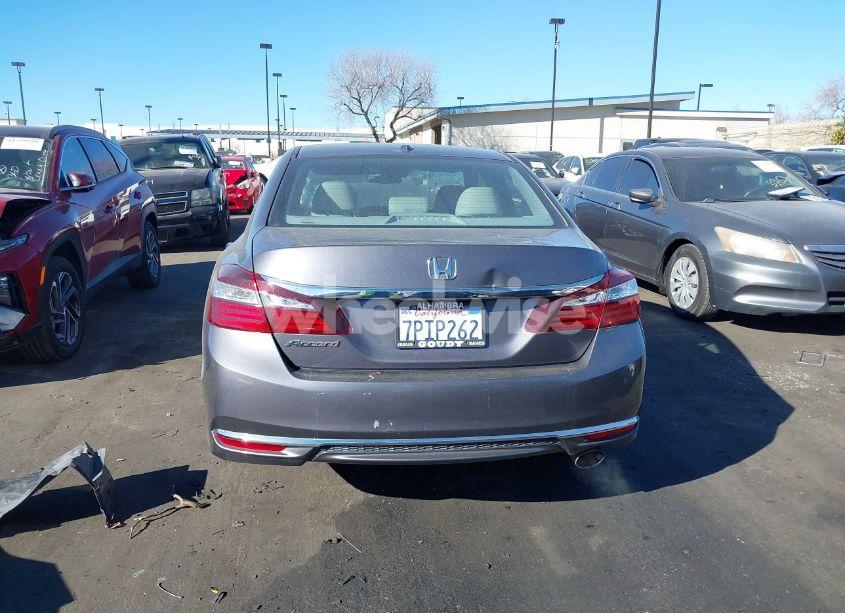 Photo 17 of 2016 Honda Accord EX-L (VIN 1HGCR2F93GA061725)