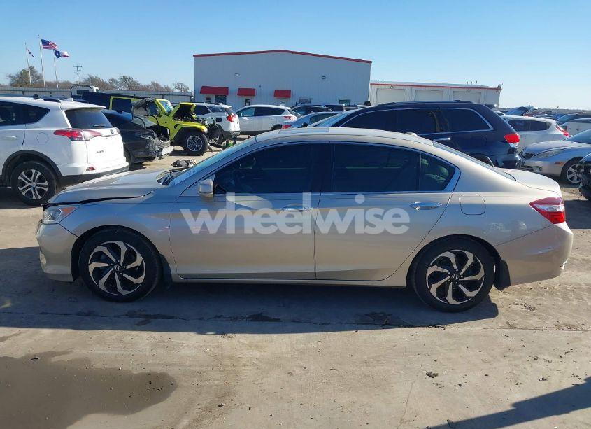 Photo 14 of 2016 Honda Accord EX-L (VIN 1HGCR2F94GA221756)