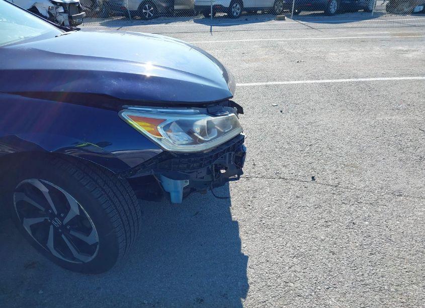 Photo 18 of 2016 Honda Accord EX-L (VIN 1HGCR2F95GA145464)