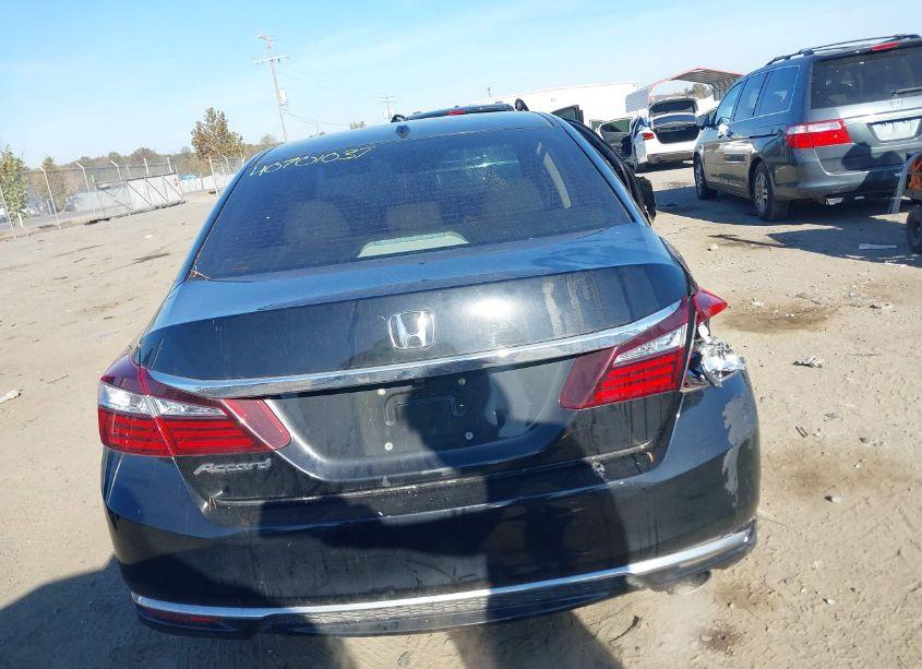 Photo 16 of 2016 Honda Accord EX-L (VIN 1HGCR2F96GA066918)