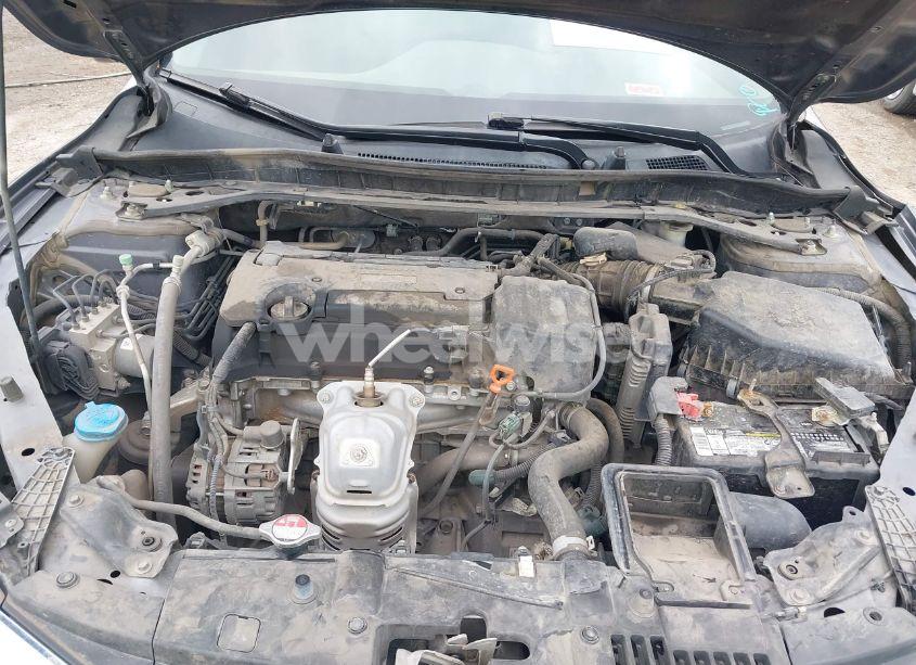 Photo 10 of 2016 Honda Accord EX-L (VIN 1HGCR2F96GA226330)