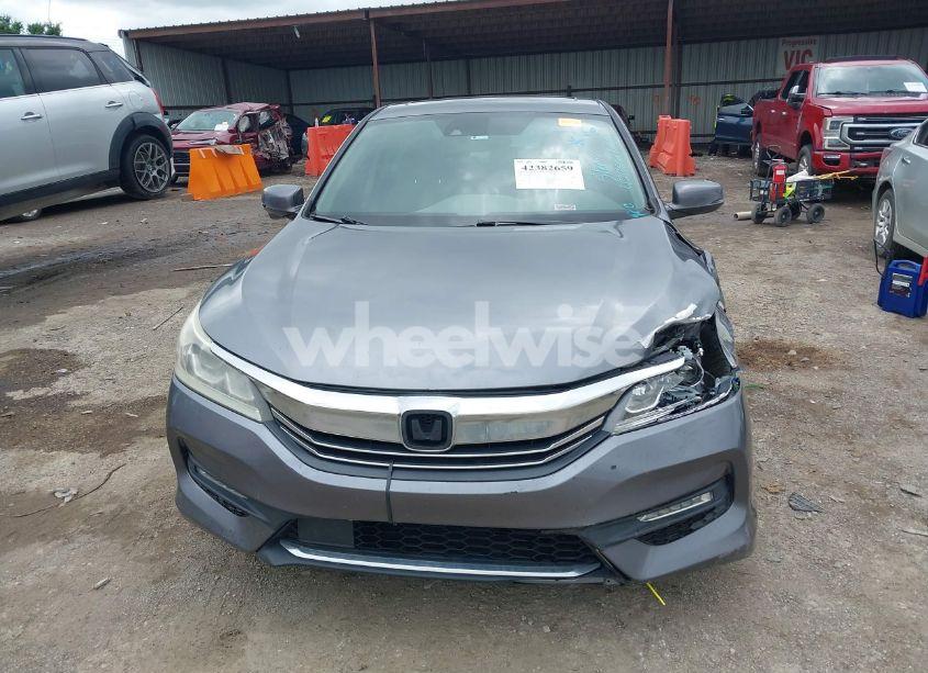 Photo 12 of 2016 Honda Accord EX-L (VIN 1HGCR2F96GA226330)