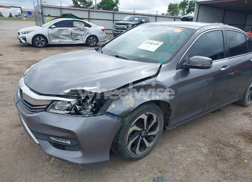 Photo 6 of 2016 Honda Accord EX-L (VIN 1HGCR2F96GA226330)