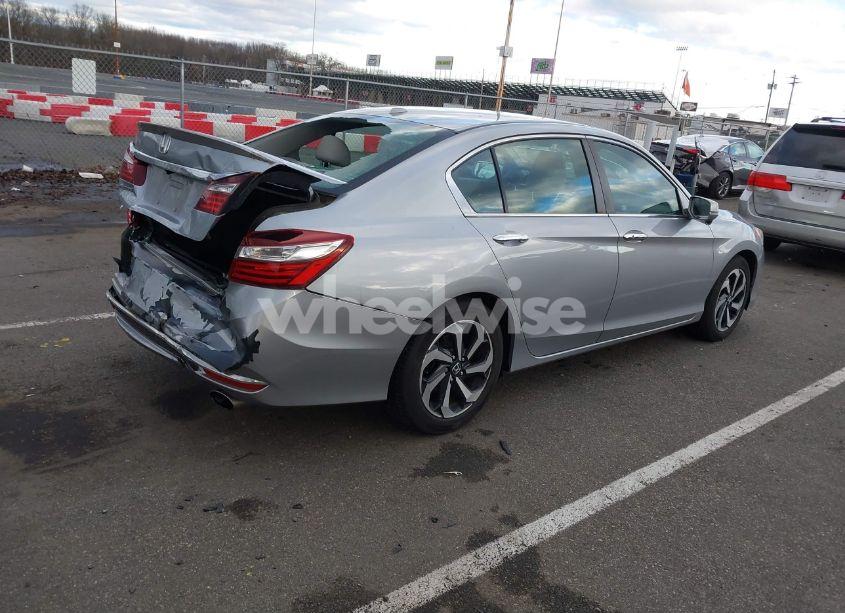 Photo 4 of 2017 Honda Accord EX-L (VIN 1HGCR2F96HA044175)