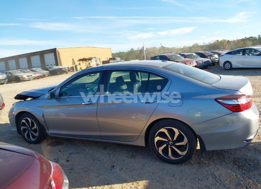 Photo 14 of 2017 Honda Accord EX-L (VIN 1HGCR2F97HA097287)