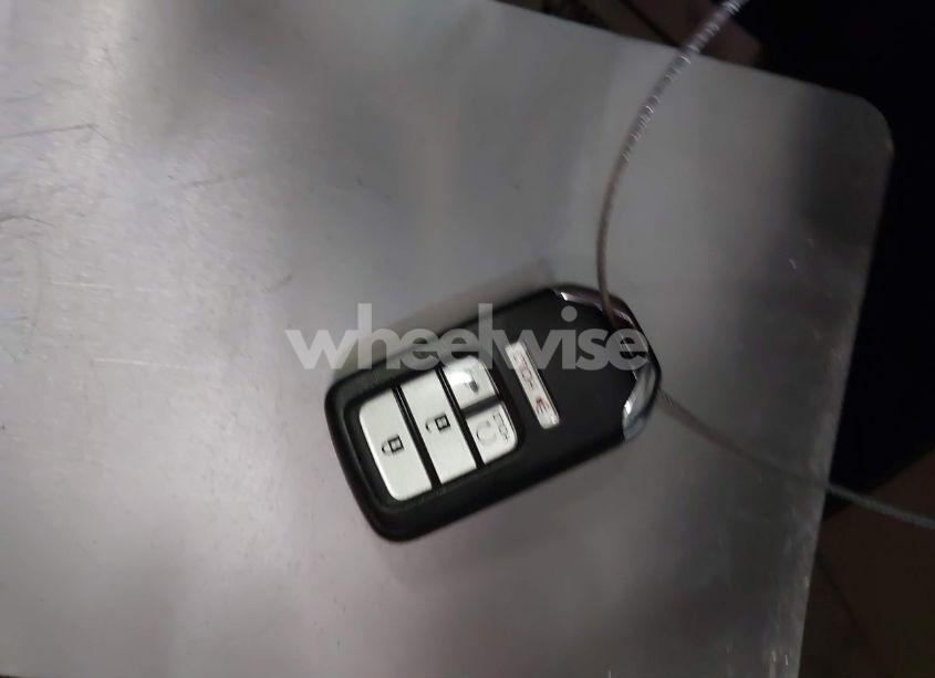 Photo 11 of 2017 Honda Accord EX-L (VIN 1HGCR2F97HA097628)