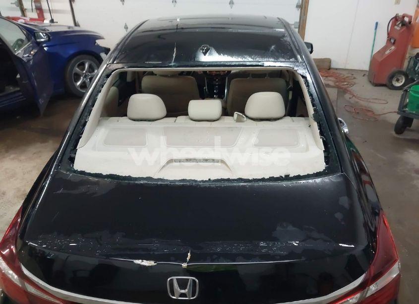 Photo 20 of 2017 Honda Accord EX-L (VIN 1HGCR2F97HA097628)