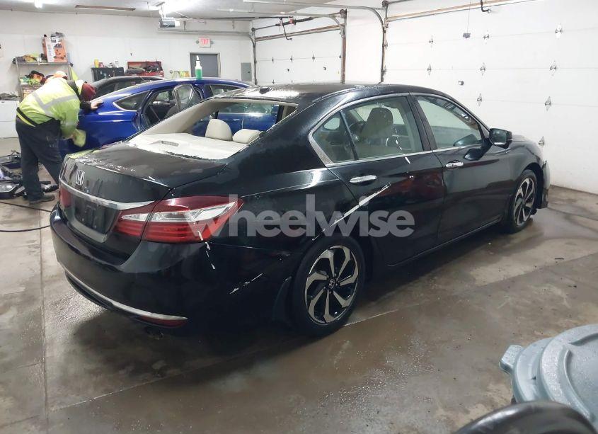 Photo 4 of 2017 Honda Accord EX-L (VIN 1HGCR2F97HA097628)