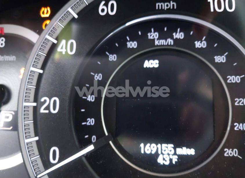 Photo 15 of 2017 Honda Accord EX-L (VIN 1HGCR2F97HA202460)