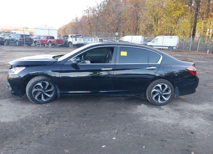 Photo 14 of 2016 Honda Accord EX-L (VIN 1HGCR2F98GA029305)