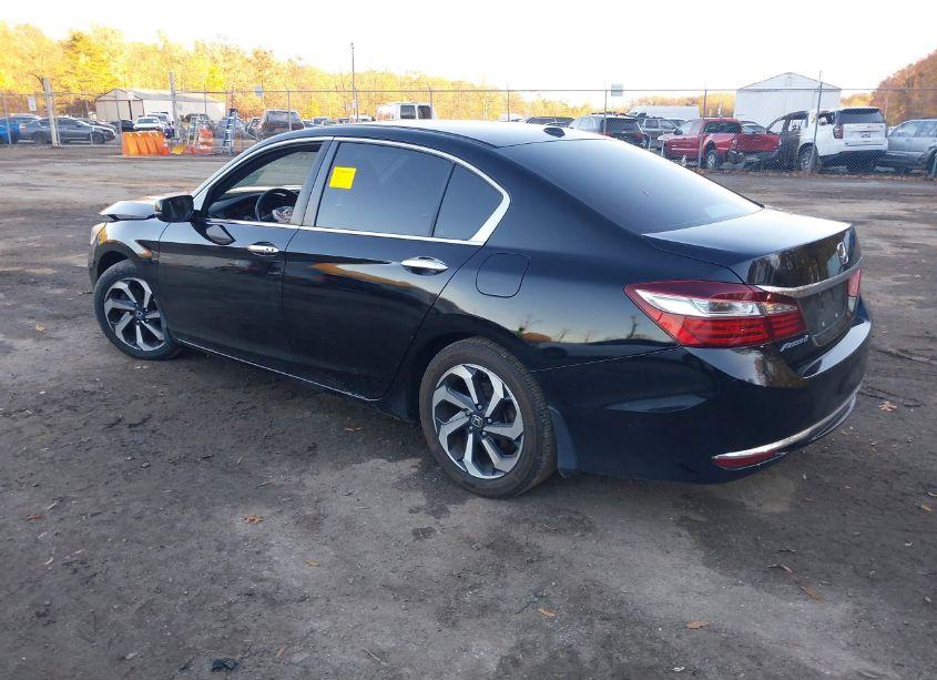 Photo 3 of 2016 Honda Accord EX-L (VIN 1HGCR2F98GA029305)