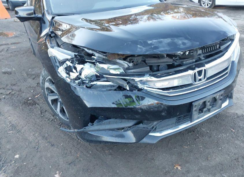 Photo 6 of 2016 Honda Accord EX-L (VIN 1HGCR2F98GA029305)