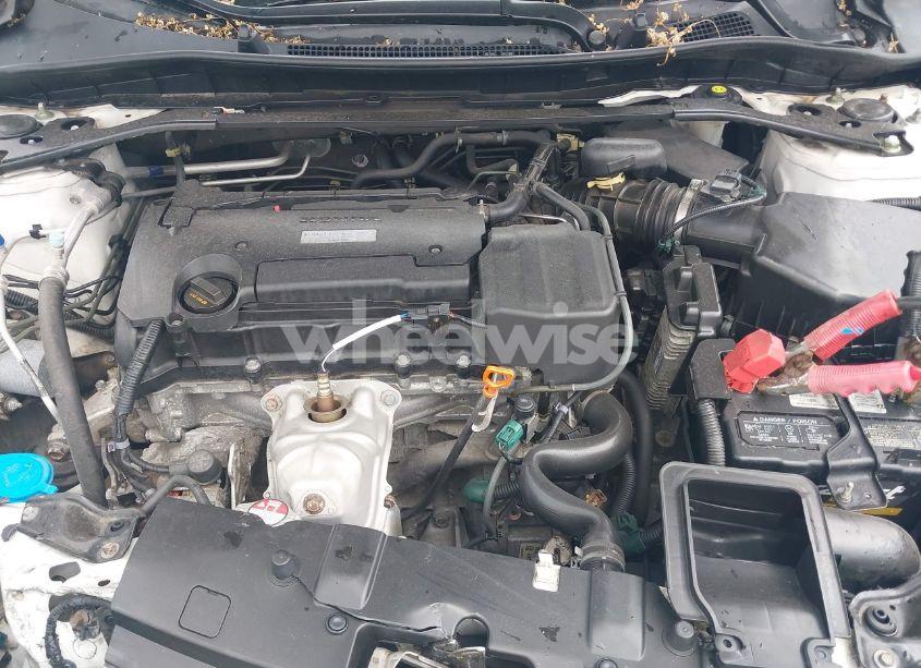 Photo 10 of 2016 Honda Accord EX-L (VIN 1HGCR2F98GA078293)