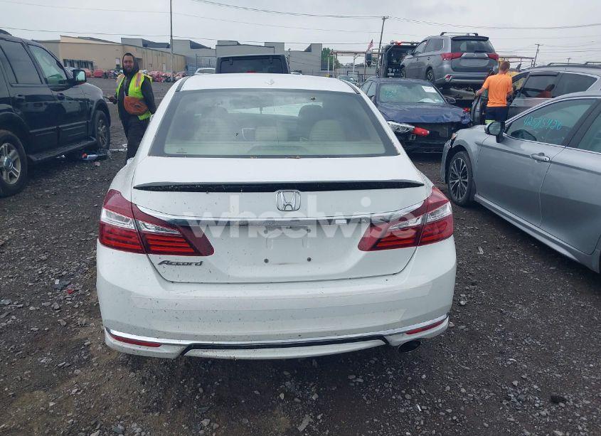 Photo 16 of 2016 Honda Accord EX-L (VIN 1HGCR2F98GA078293)