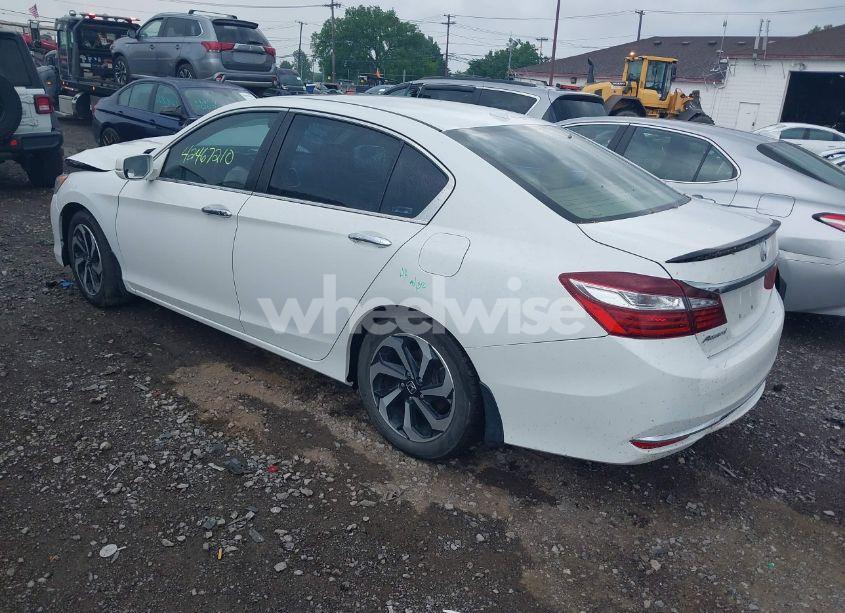 Photo 3 of 2016 Honda Accord EX-L (VIN 1HGCR2F98GA078293)