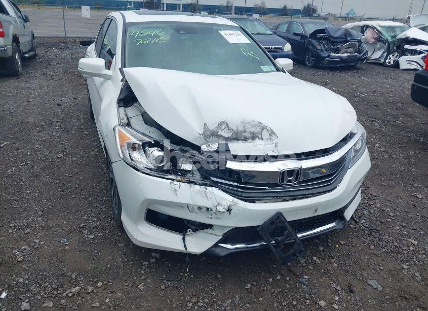 Photo 6 of 2016 Honda Accord EX-L (VIN 1HGCR2F98GA078293)