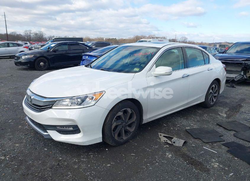 Photo 2 of 2016 Honda Accord EX-L (VIN 1HGCR2F98GA244974)