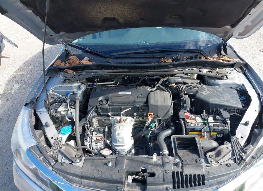 Photo 10 of 2017 Honda Accord EX-L (VIN 1HGCR2F98HA048907)