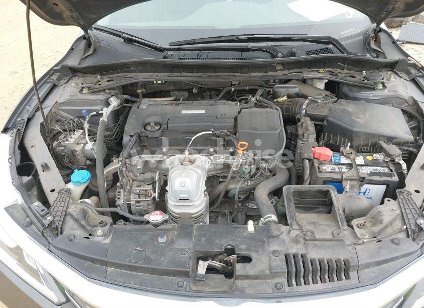 Photo 10 of 2017 Honda Accord EX-L (VIN 1HGCR2F98HA241543)