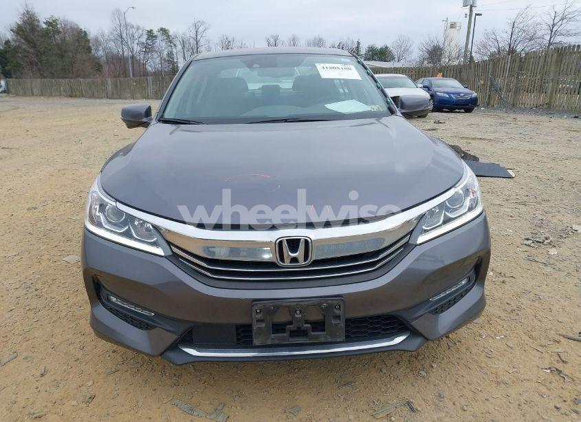 Photo 13 of 2017 Honda Accord EX-L (VIN 1HGCR2F98HA241543)