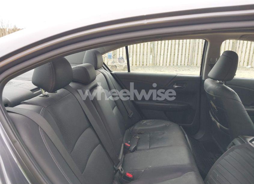 Photo 8 of 2017 Honda Accord EX-L (VIN 1HGCR2F98HA241543)