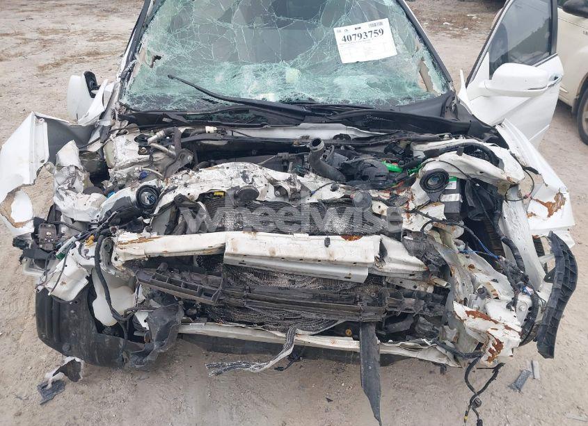 Photo 10 of 2016 Honda Accord EX-L (VIN 1HGCR2F99GA020497)