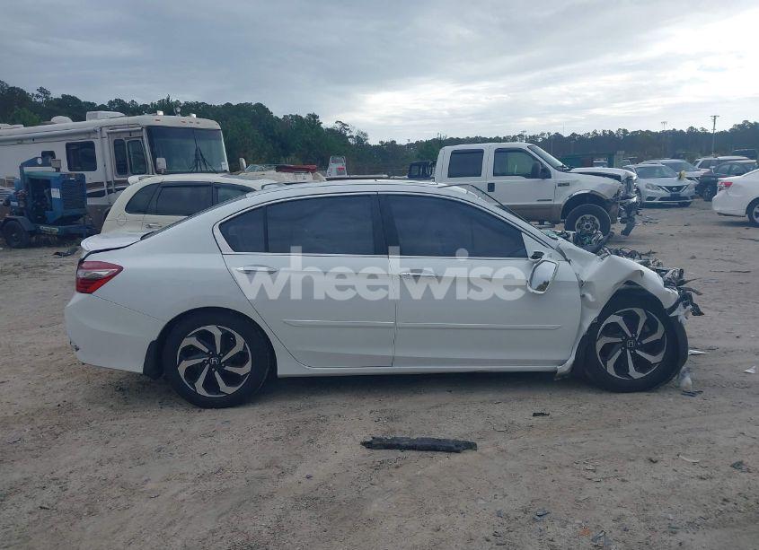 Photo 12 of 2016 Honda Accord EX-L (VIN 1HGCR2F99GA020497)