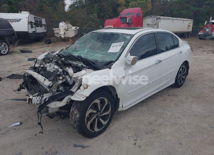 Photo 2 of 2016 Honda Accord EX-L (VIN 1HGCR2F99GA020497)