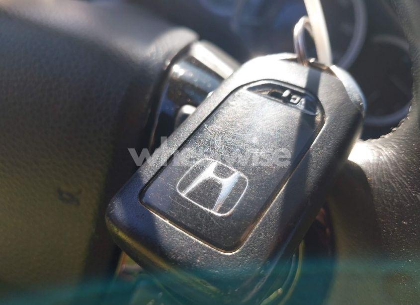 Photo 11 of 2016 Honda Accord EX-L (VIN 1HGCR2F99GA208856)