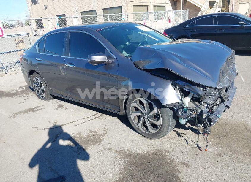 2016 Honda Accord EX-L (VIN 1HGCR2F99GA222000) main photo