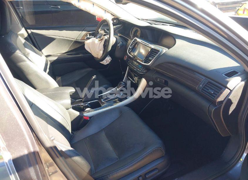 Photo 5 of 2016 Honda Accord EX-L (VIN 1HGCR2F99GA222000)