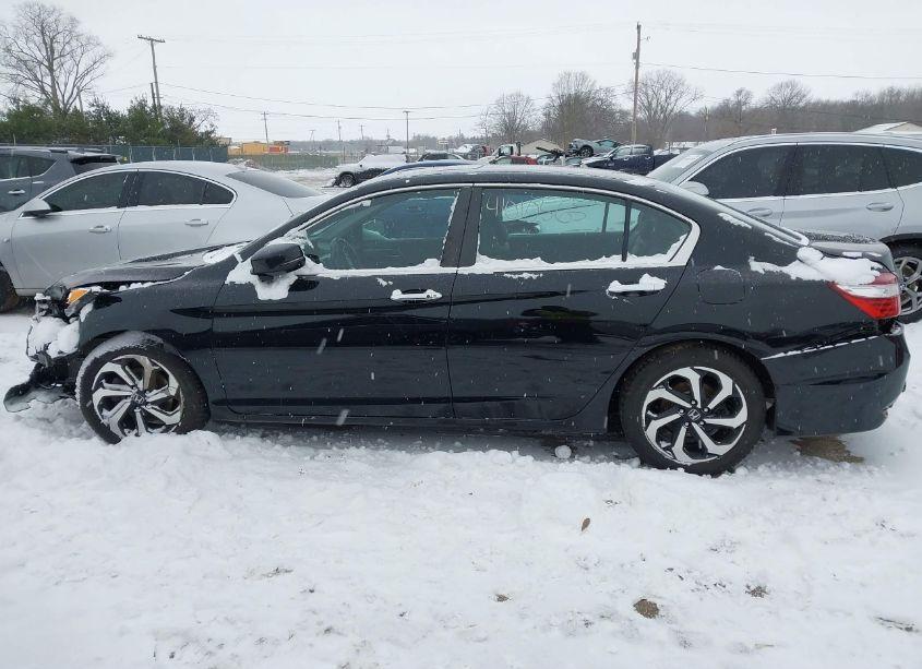 Photo 13 of 2017 Honda Accord EX-L (VIN 1HGCR2F99HA216893)