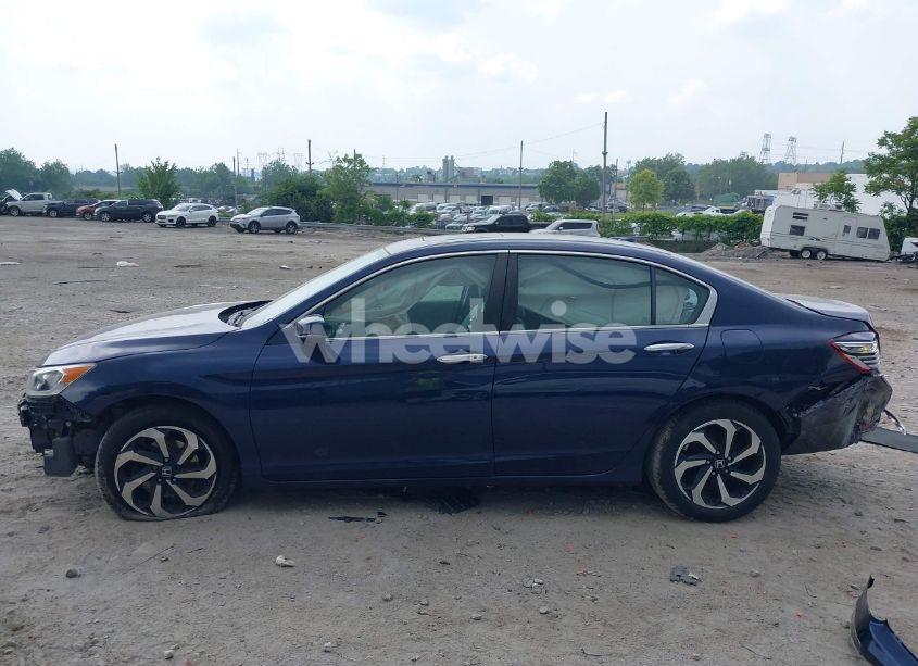 Photo 13 of 2016 Honda Accord EX-L (VIN 1HGCR2F9XGA022436)