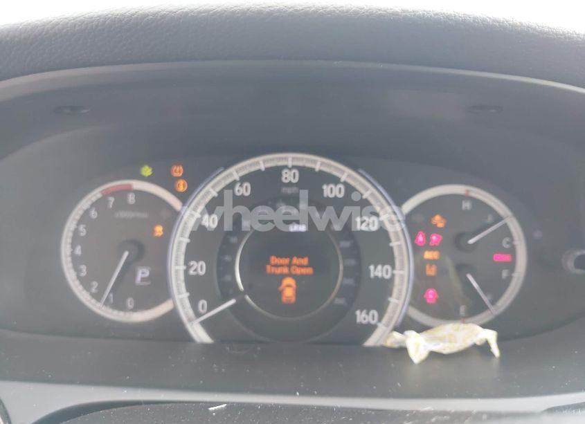 Photo 14 of 2016 Honda Accord EX-L (VIN 1HGCR2F9XGA022436)