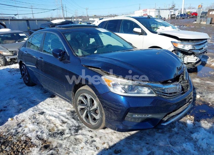 2016 Honda Accord EX-L (VIN 1HGCR2F9XGA039947) main photo