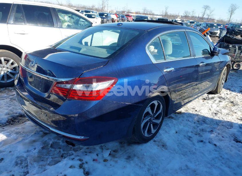 Photo 4 of 2016 Honda Accord EX-L (VIN 1HGCR2F9XGA039947)
