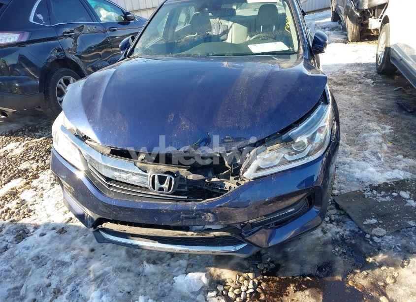 Photo 6 of 2016 Honda Accord EX-L (VIN 1HGCR2F9XGA039947)