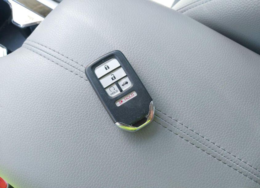 Photo 11 of 2017 Honda Accord EX-L (VIN 1HGCR2F9XHA092309)